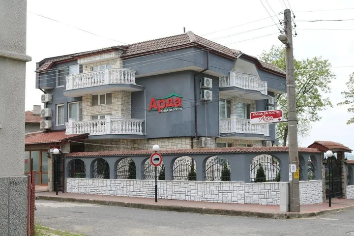Property image 1