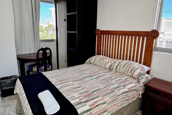 Room 35 of 71