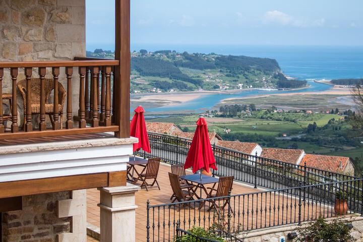 Exterior of Mirador de Moriyón