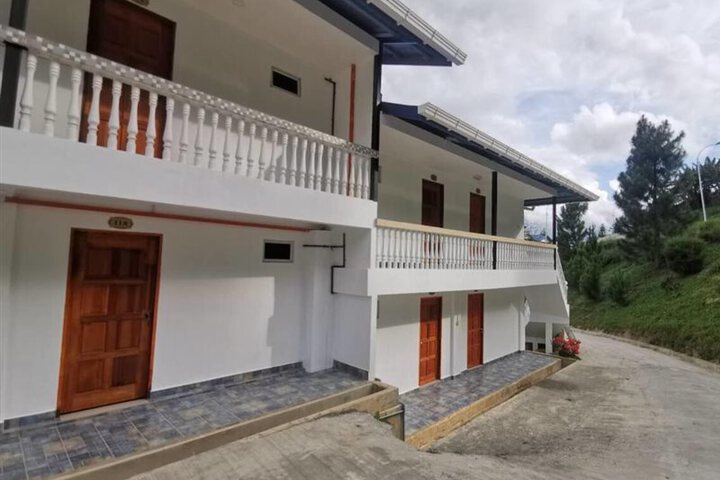 OYO 90043 JASNI RIJAN RESORT