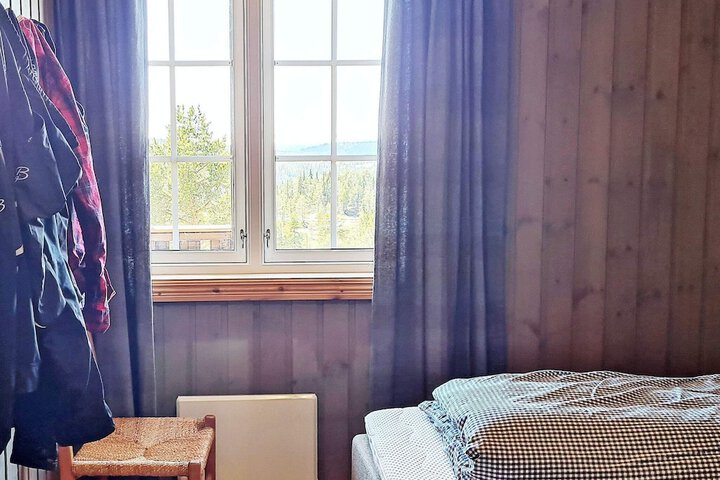 Room 5 of 26