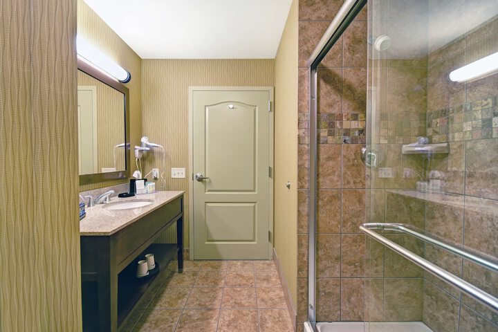 Bathroom shower