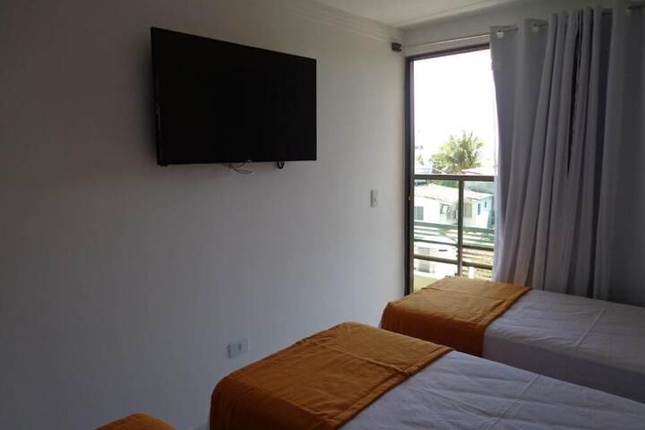 Room 6 of 20