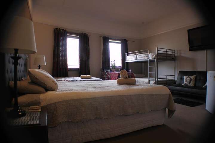 Room 22 of 43