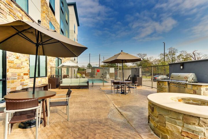 BBQ/picnic area