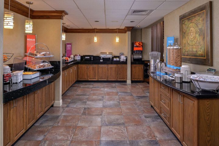 Breakfast/Coffee Service 49 of 65