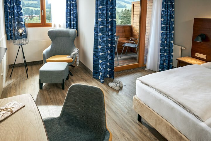 Room 13 of 123
