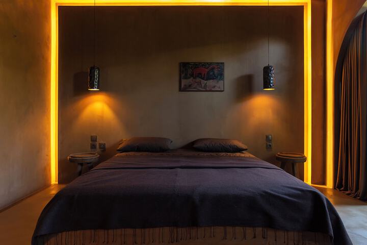 Room 86 of 142
