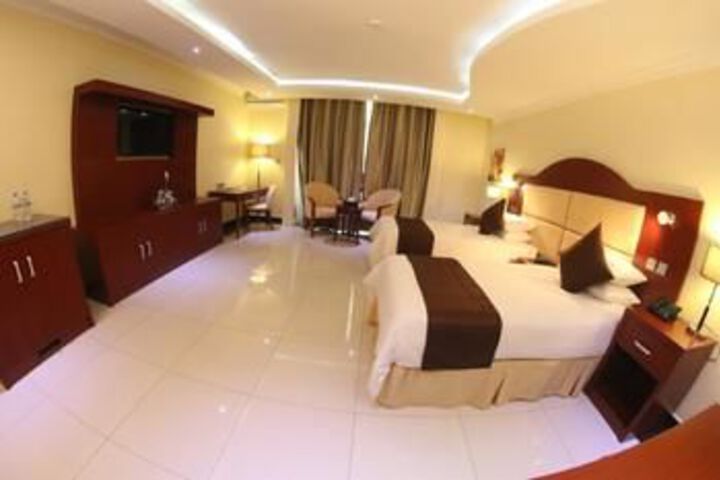 Room 17 of 47