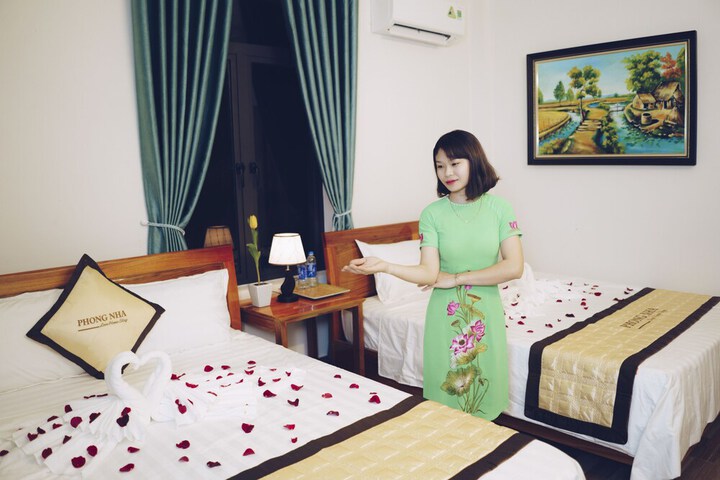 Room 17 of 42