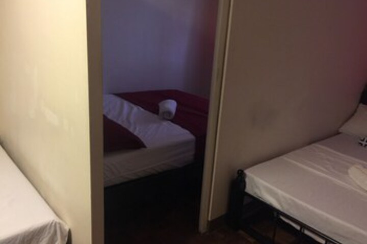 Room 69 of 103
