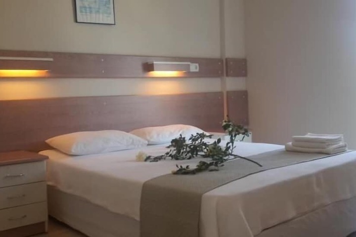 Room 5 of 23