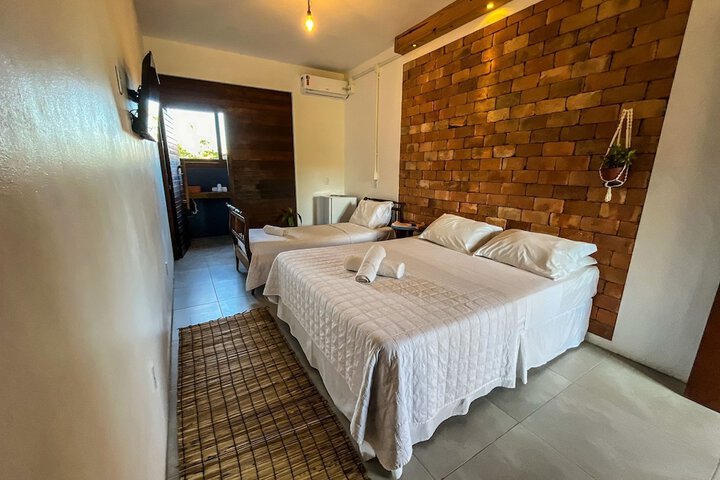 Room 15 of 50
