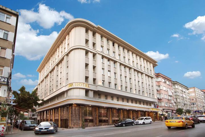 Hotel 68 of 72
