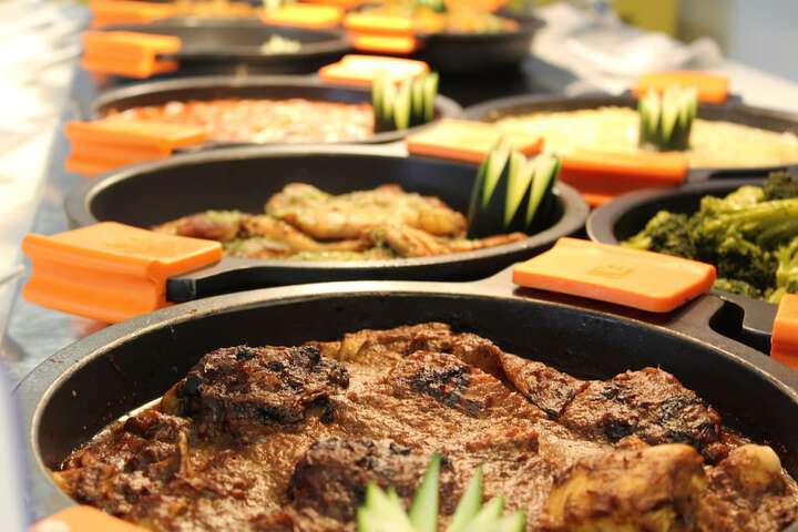 Dining 58 of 66
