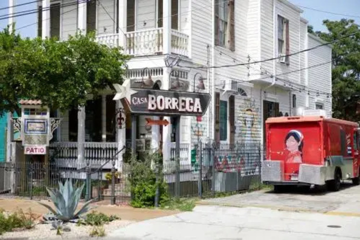 Airy Lower Garden District Suites by Sonder
