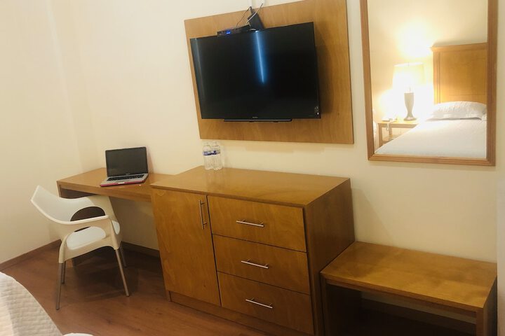 Room 8 of 46
