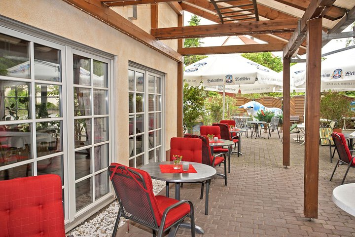 Sundeck 53 of 58