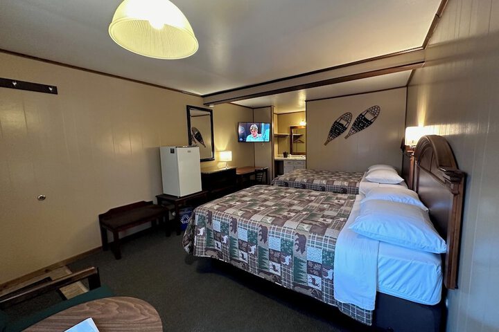 Room 6 of 44
