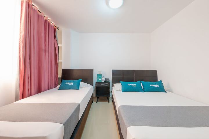 Room 13 of 21