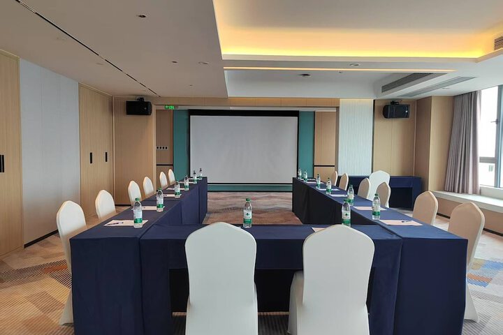 Meeting 33 of 41