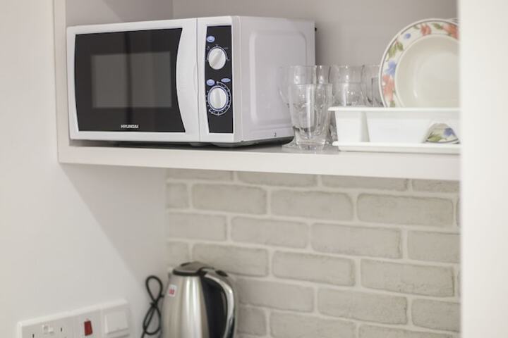 Private kitchenette