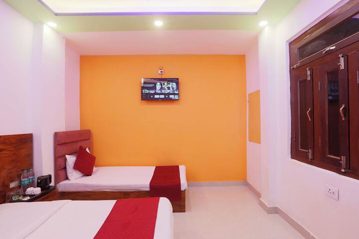 Room 14 of 78