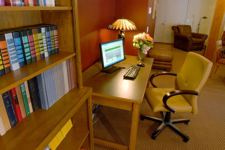 Business Center 20 of 36