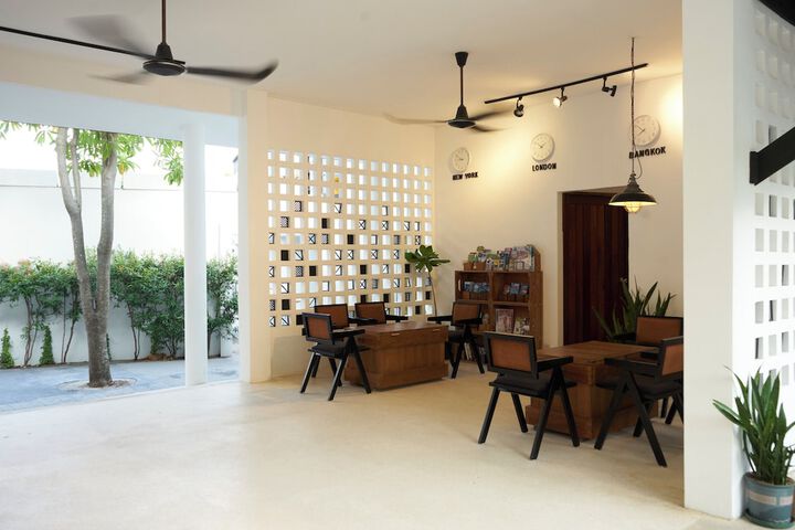 Hotel Interior 2 of 99