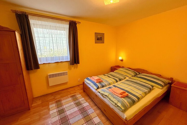 Room 17 of 52