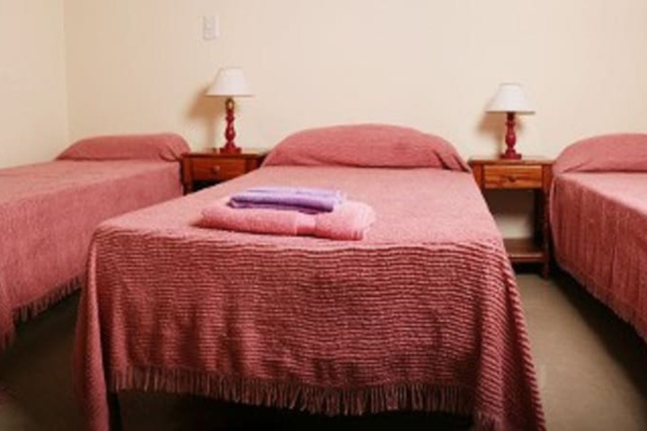 Room 4 of 10