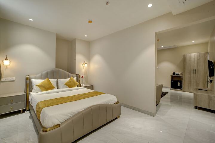 Room 10 of 63
