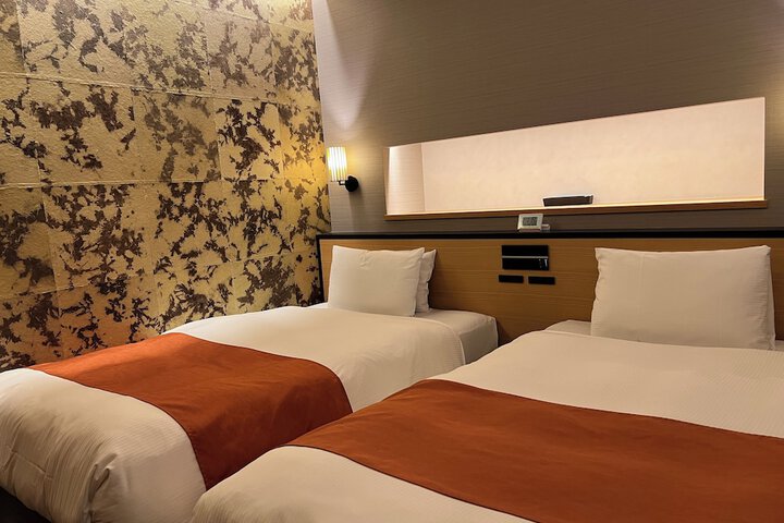Room 29 of 75