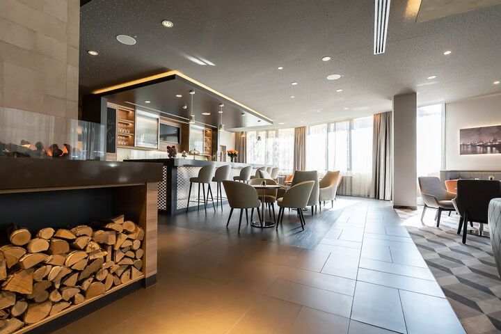 Lobby Entry
