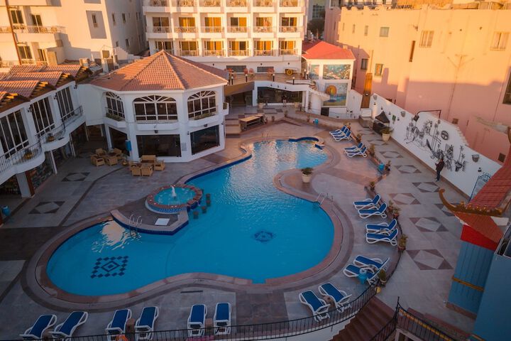 Hotel 153 of 162