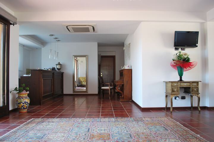 Hotel Interior 3 of 31