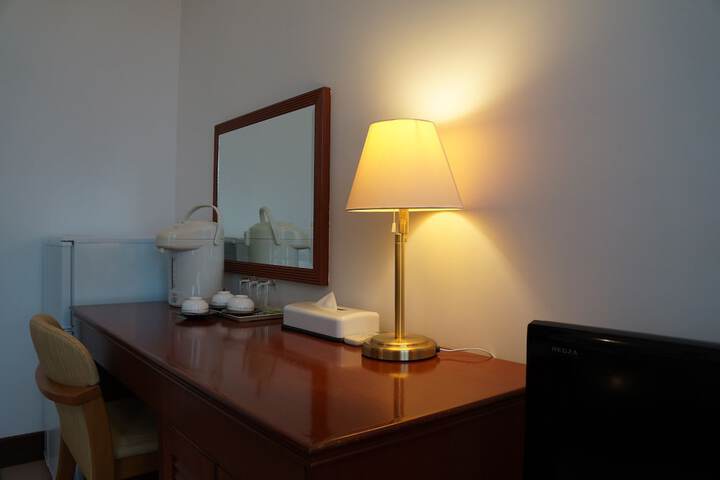 Room 17 of 41