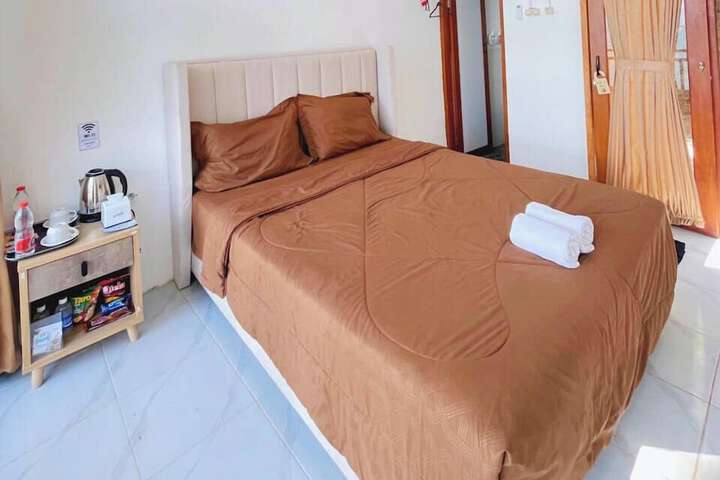 Room 14 of 29