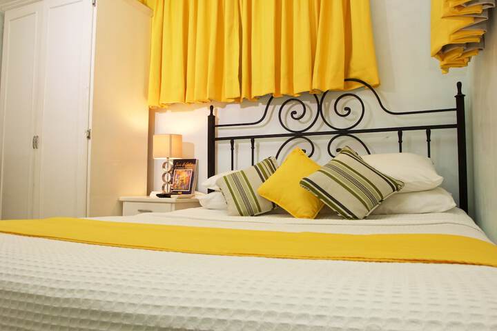 Room 22 of 22