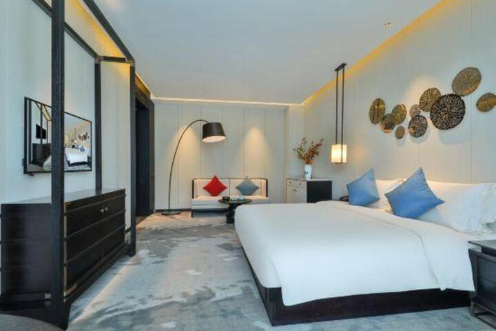 Ru Jian Culture Hotel