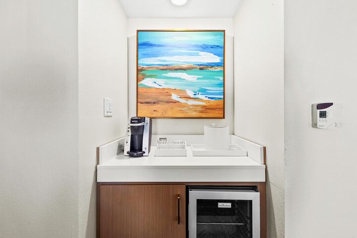Minibar