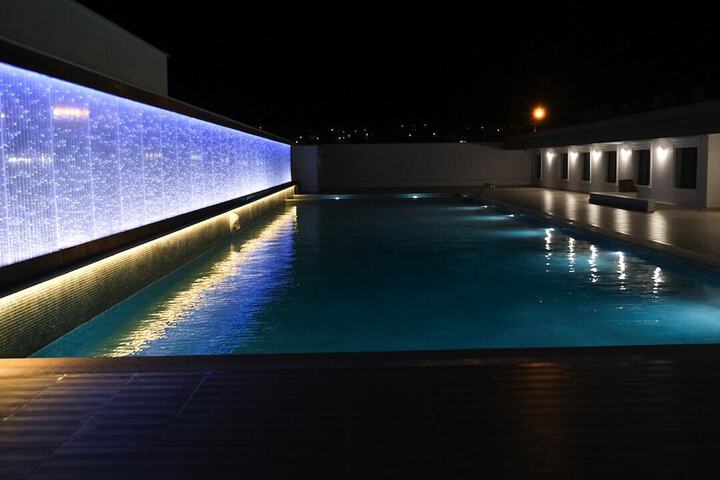 Pool 48 of 72