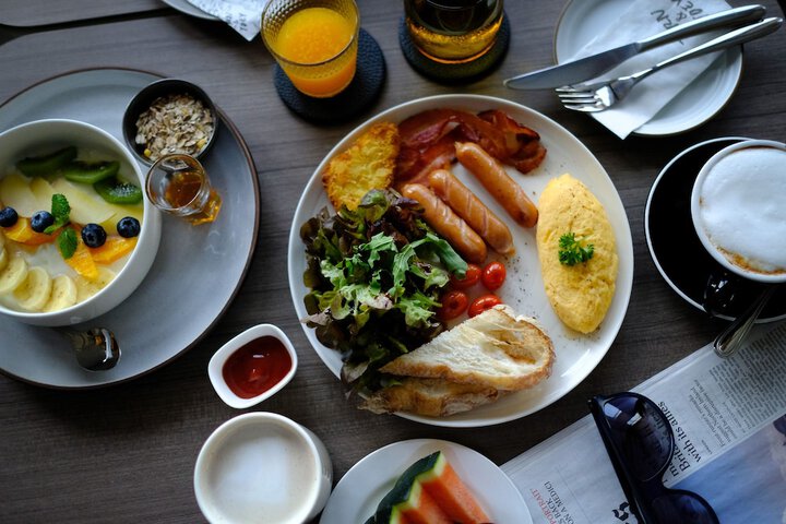 Breakfast/Coffee Service 70 of 98