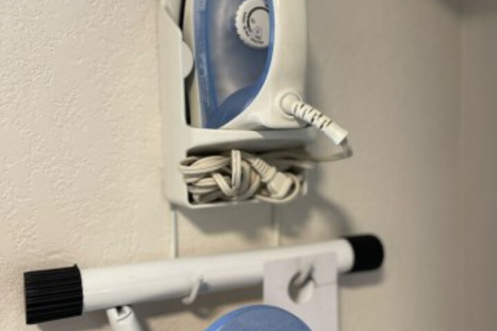 Room 20 of 99