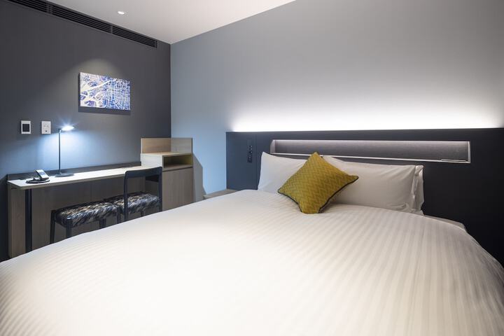 Room 20 of 100