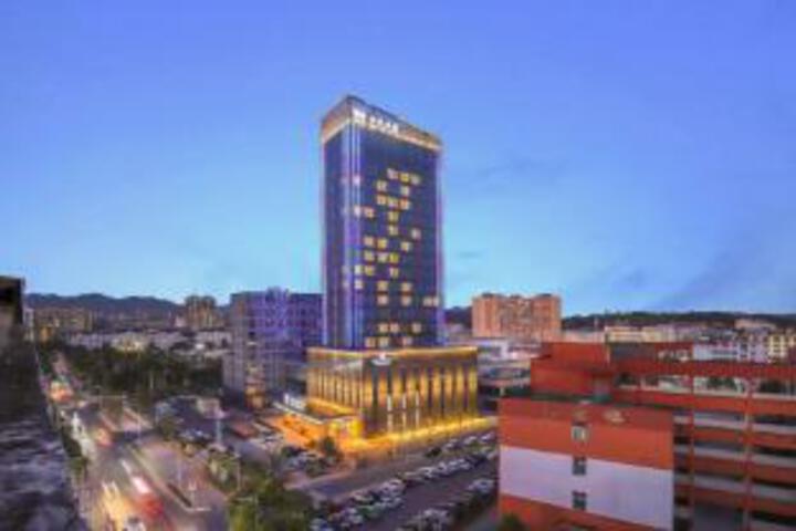 Fuzhou Lean New Century Mingting Hotel