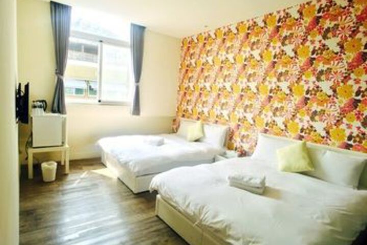 Room 18 of 24