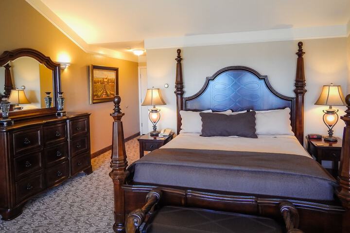 Room 8 of 59