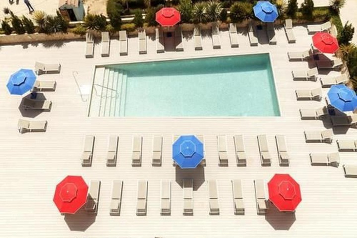 Pool 26 of 43
