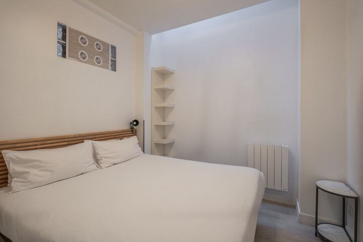 Room 7 of 29